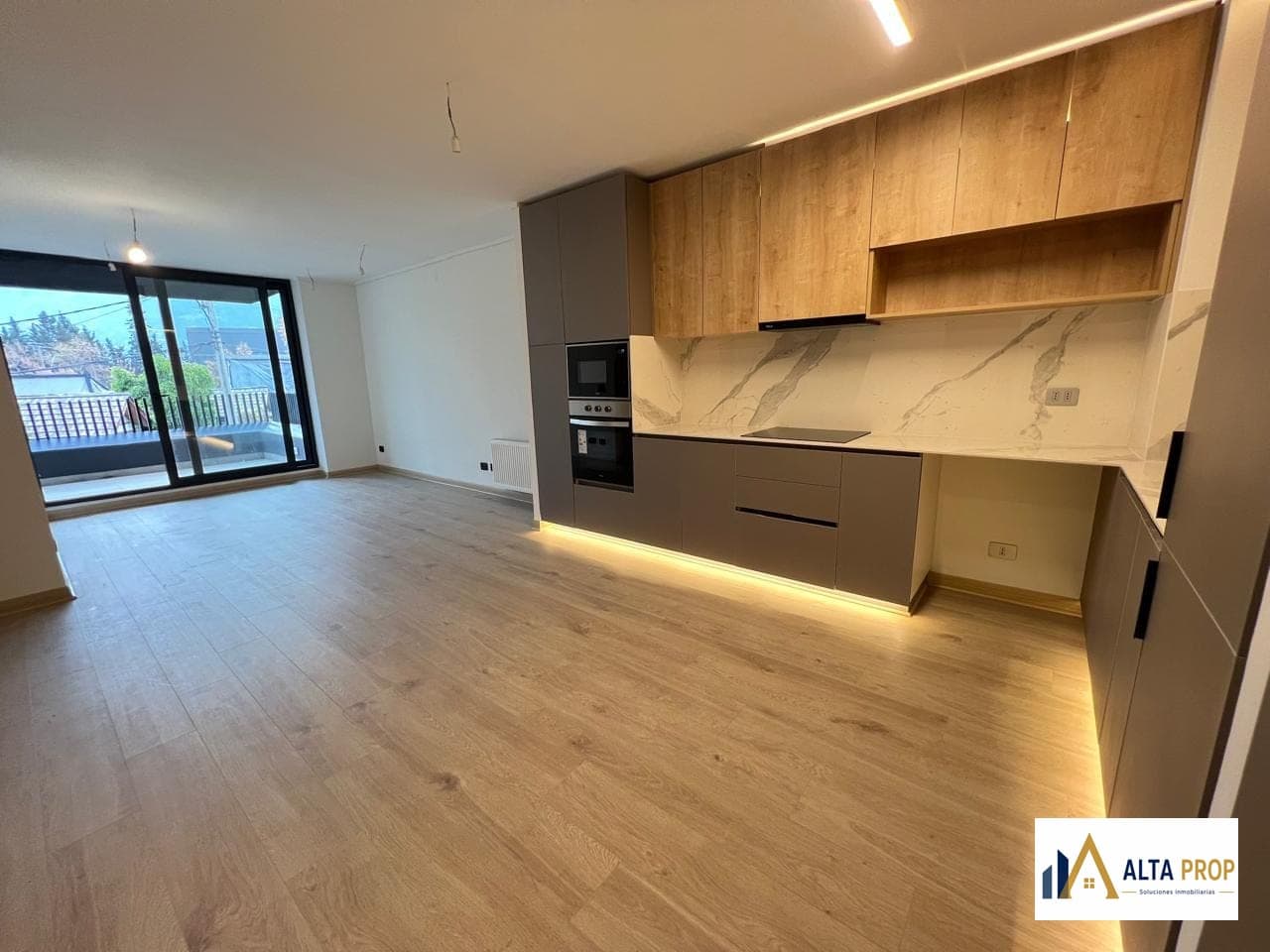 Depto Nuevo 2D 2B 91m² — Vitacura