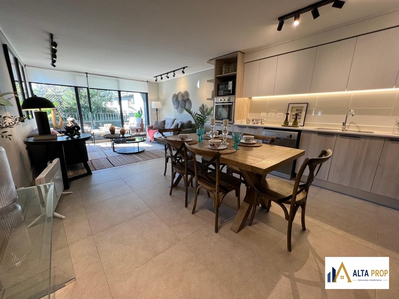 Venta Depto 2D 2B 104m² — Vitacura