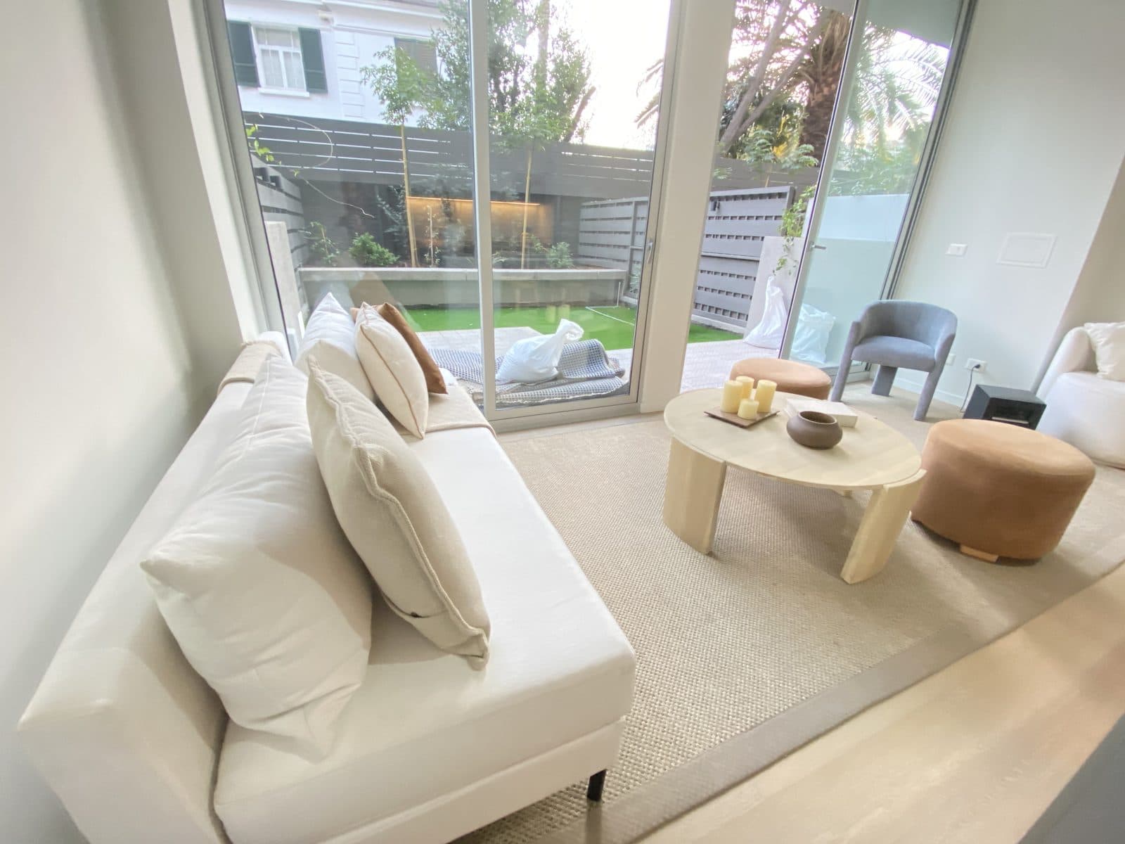 Depto 109 2D/3B Dúplex Patio — Europa, Providencia